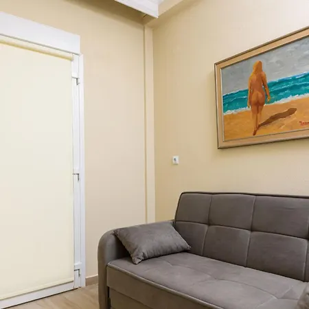 Fani's House Apartman *